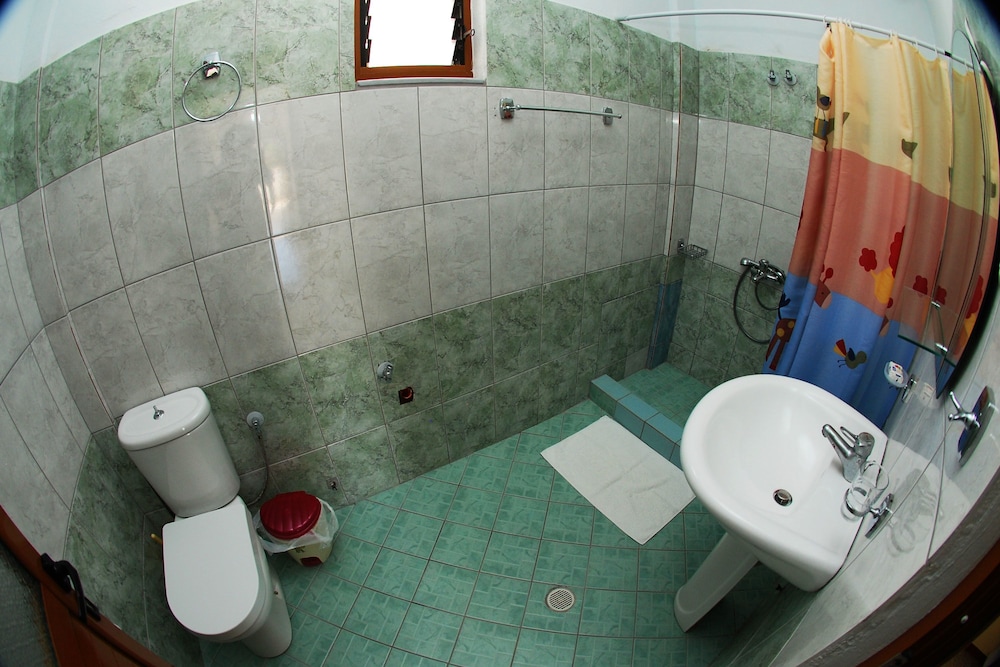 Vila Renato 49/49