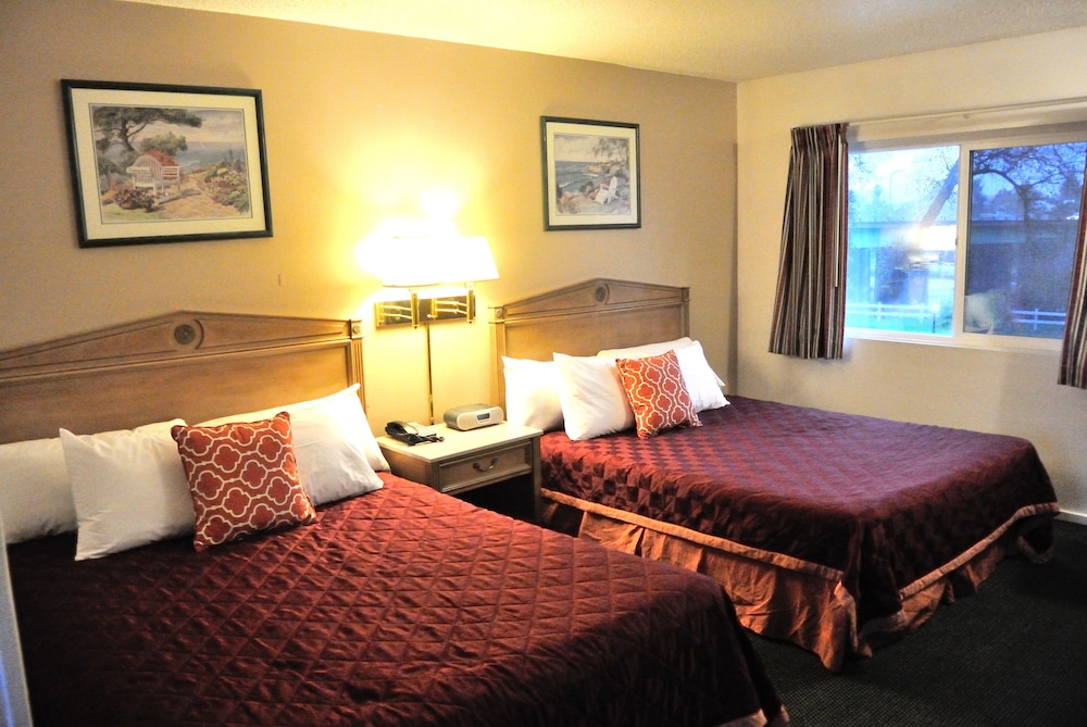 Travelodge by Wyndham Red Bluff South of Redding 16/65