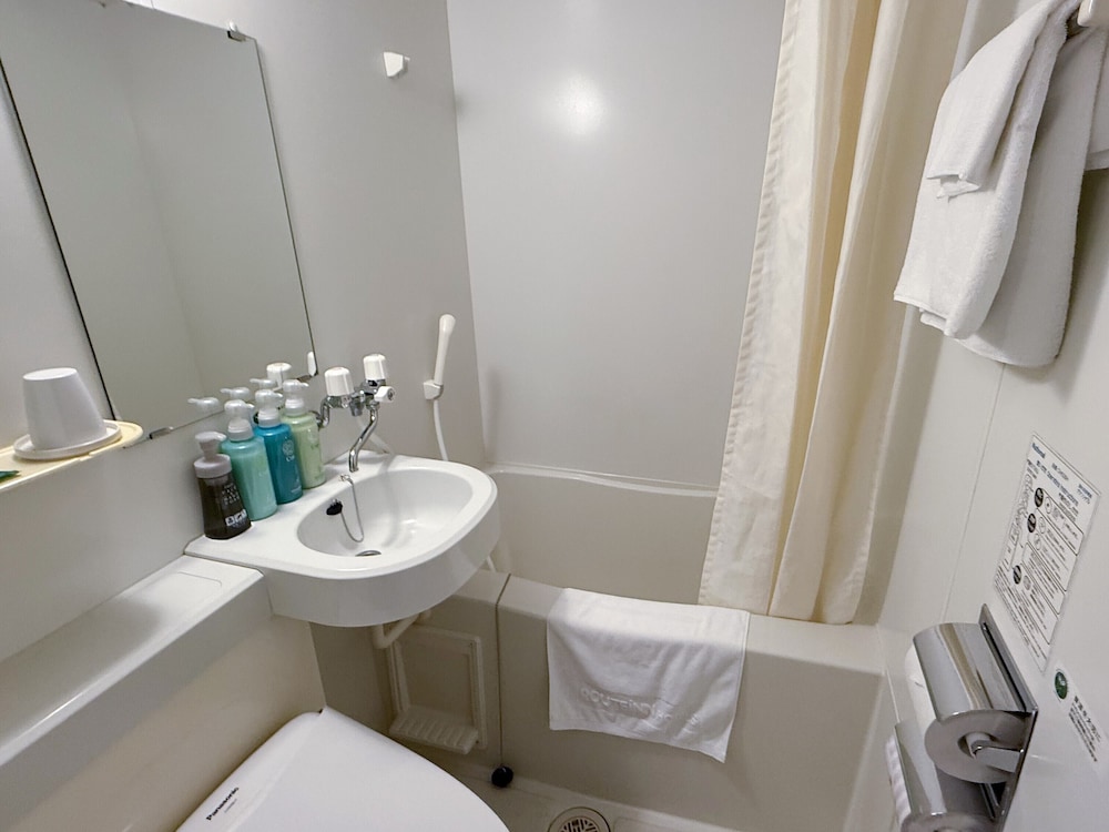 Hotel Route-Inn Ichinoseki Inter 53/53