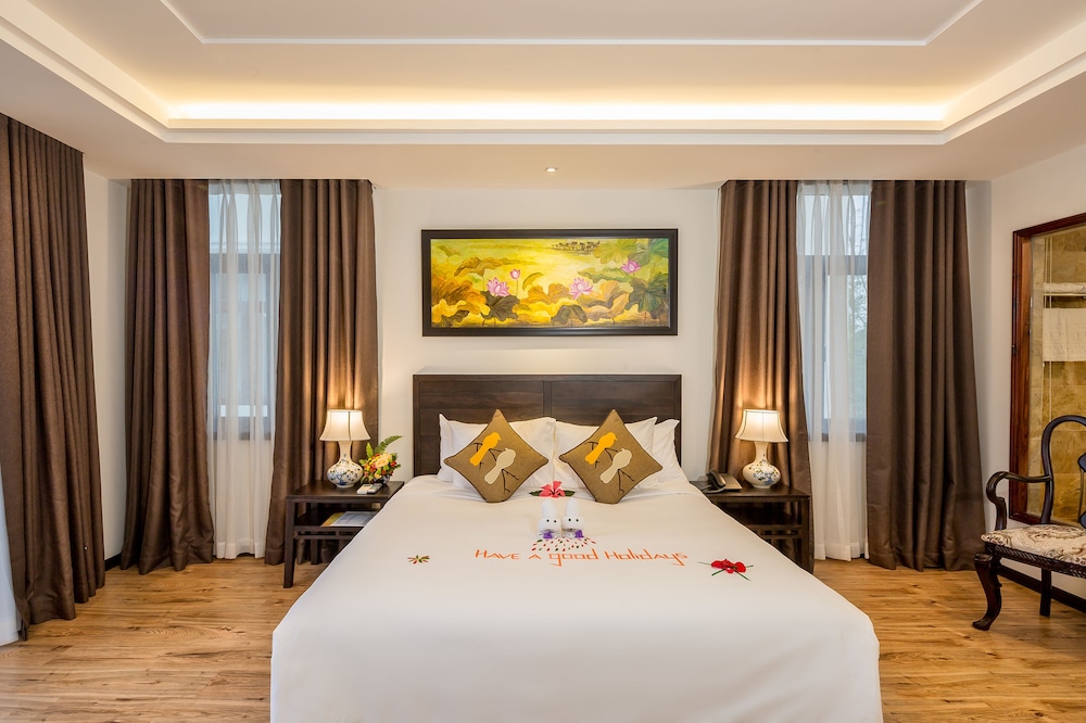 Emotion Villa Hoi An 13/70