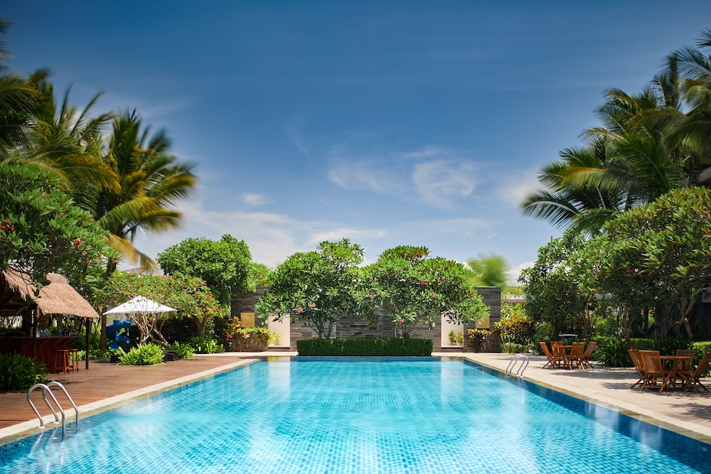 El Hotel Banyuwangi 38/42