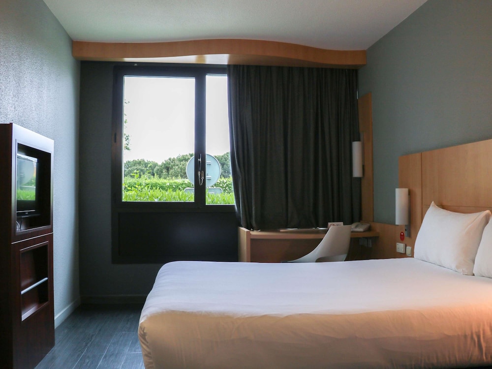 Ibis Montpellier Sud 19/77