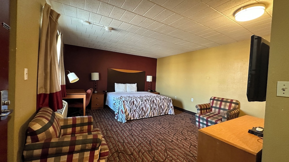 B'more Inn 25/31