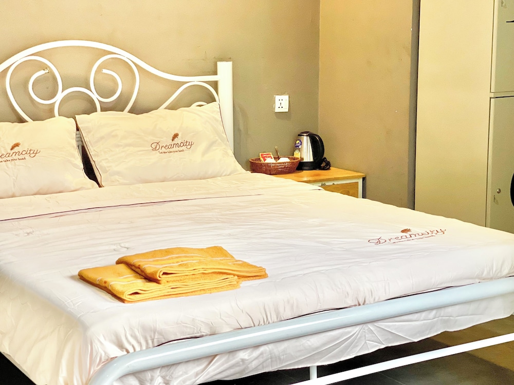 SKY HOTEL Central Phnom Penh - Rooms & Apartments 16/50