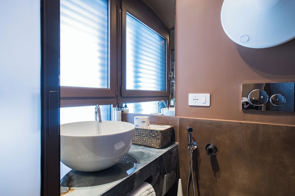 163 Boutique Hotel 43/50