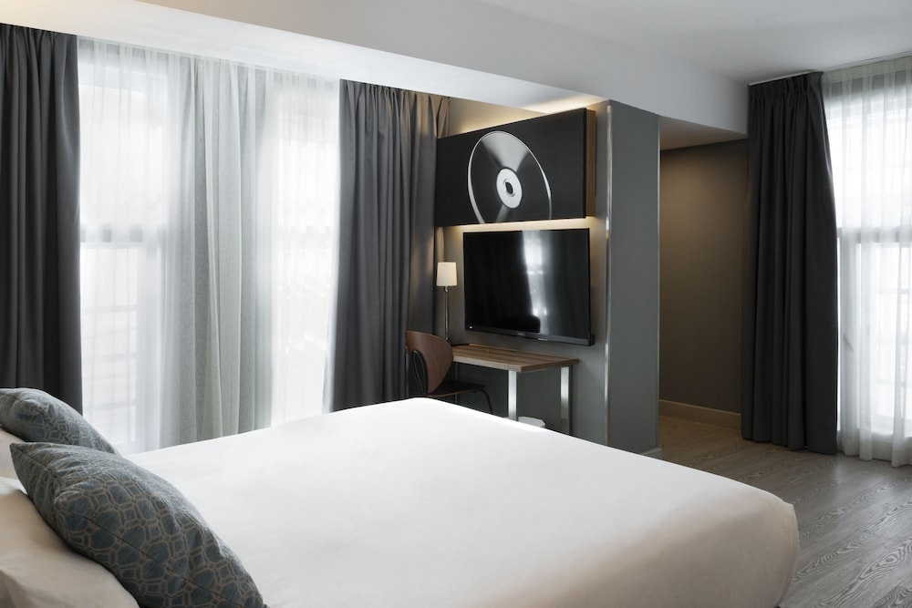 Petit Palace Alcala Torre Hotel 11/55