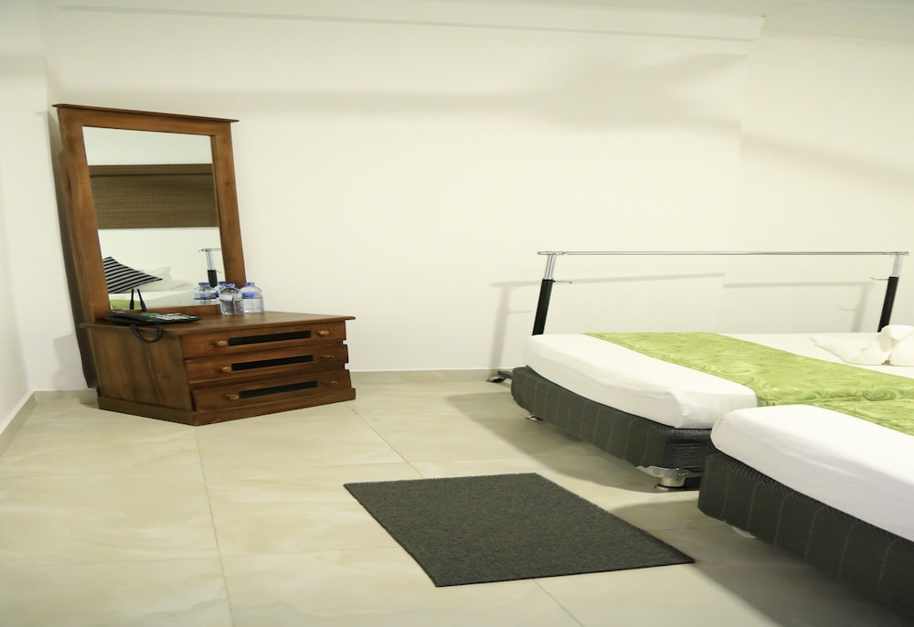 Kandy City Rooms & Hostel 49/50