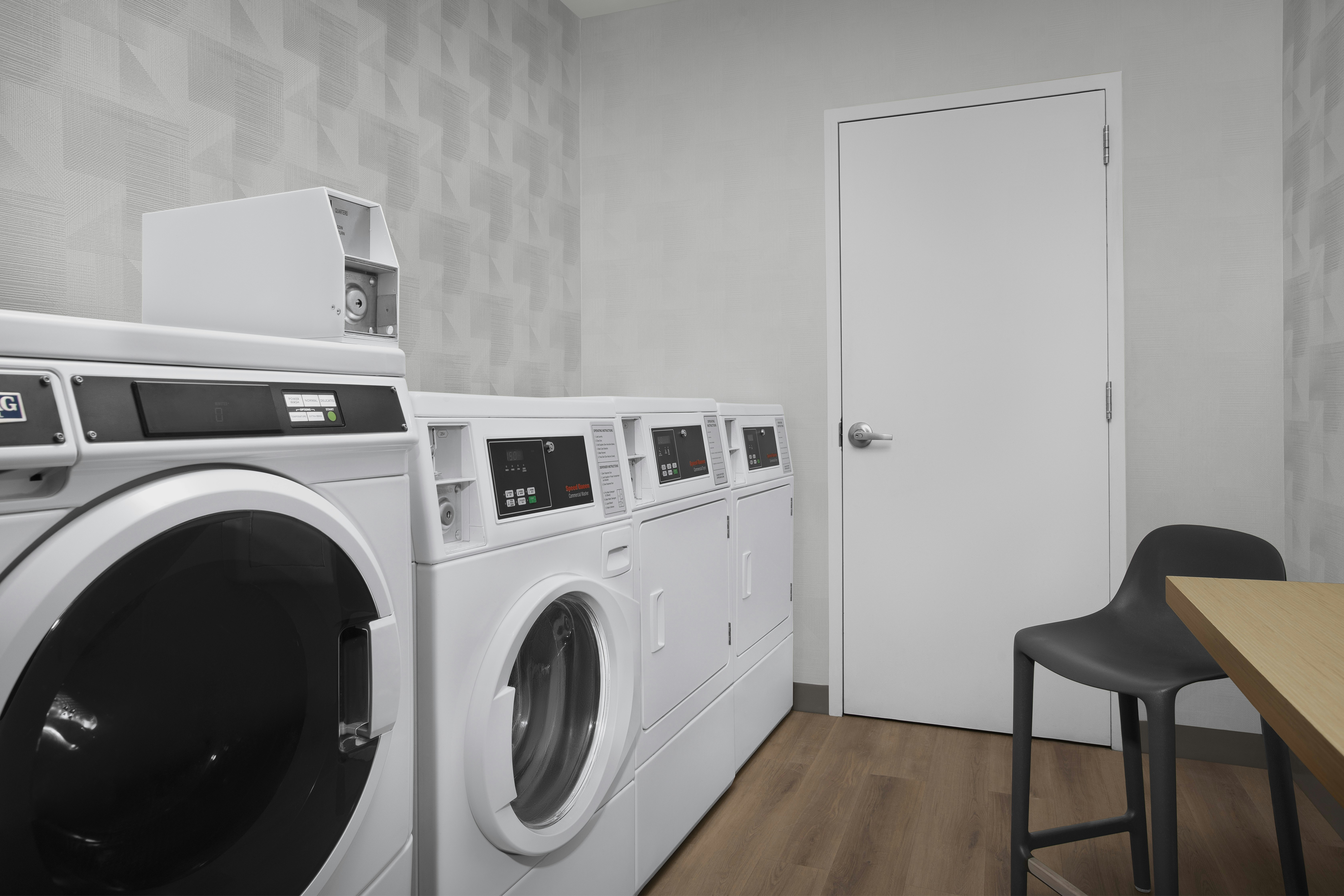 Home2 Suites By Hilton Clarksville/Ft. Campbell 27/48