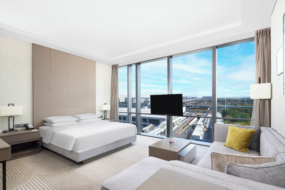 Hongqiao, King Bed, Kitchen