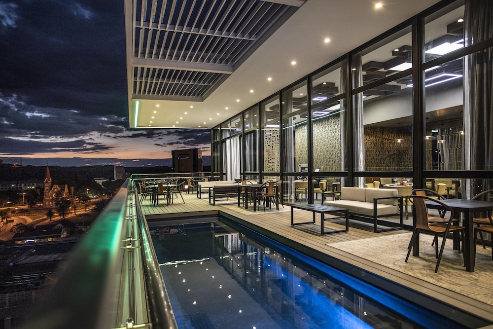 Avani Windhoek Hotel And Casino 38/74