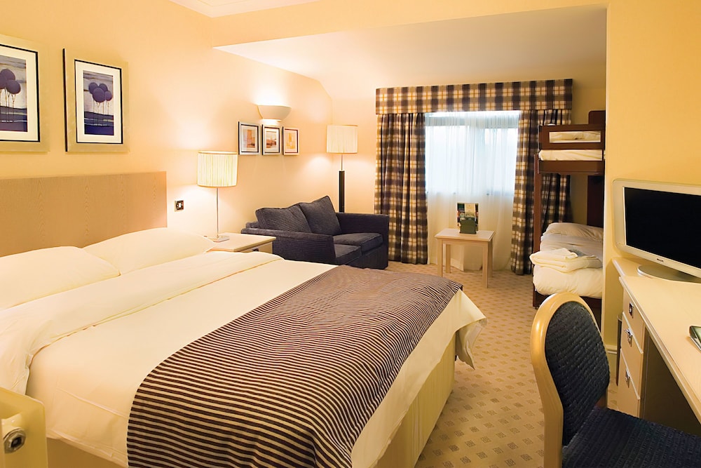 North Lakes Hotel And Spa 29/77