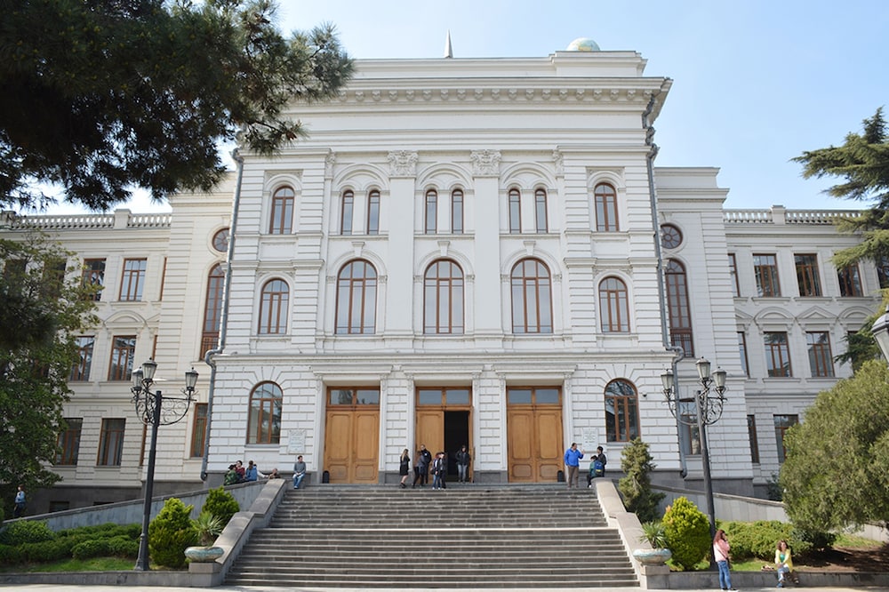 TBILISELI HOTEL 9/60