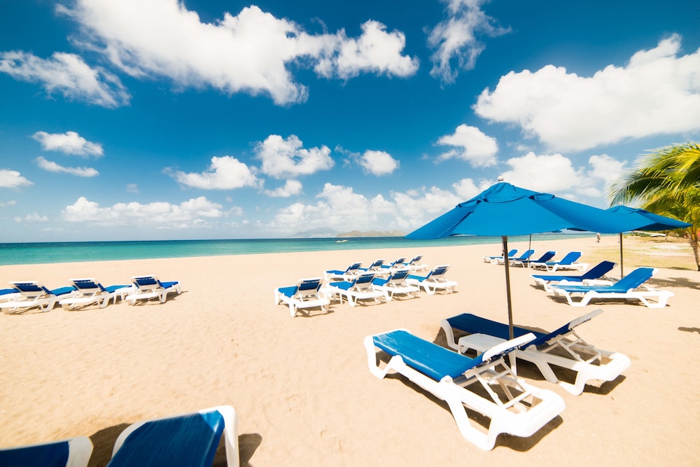 The Hamilton Beach Villas & Spa 39/50