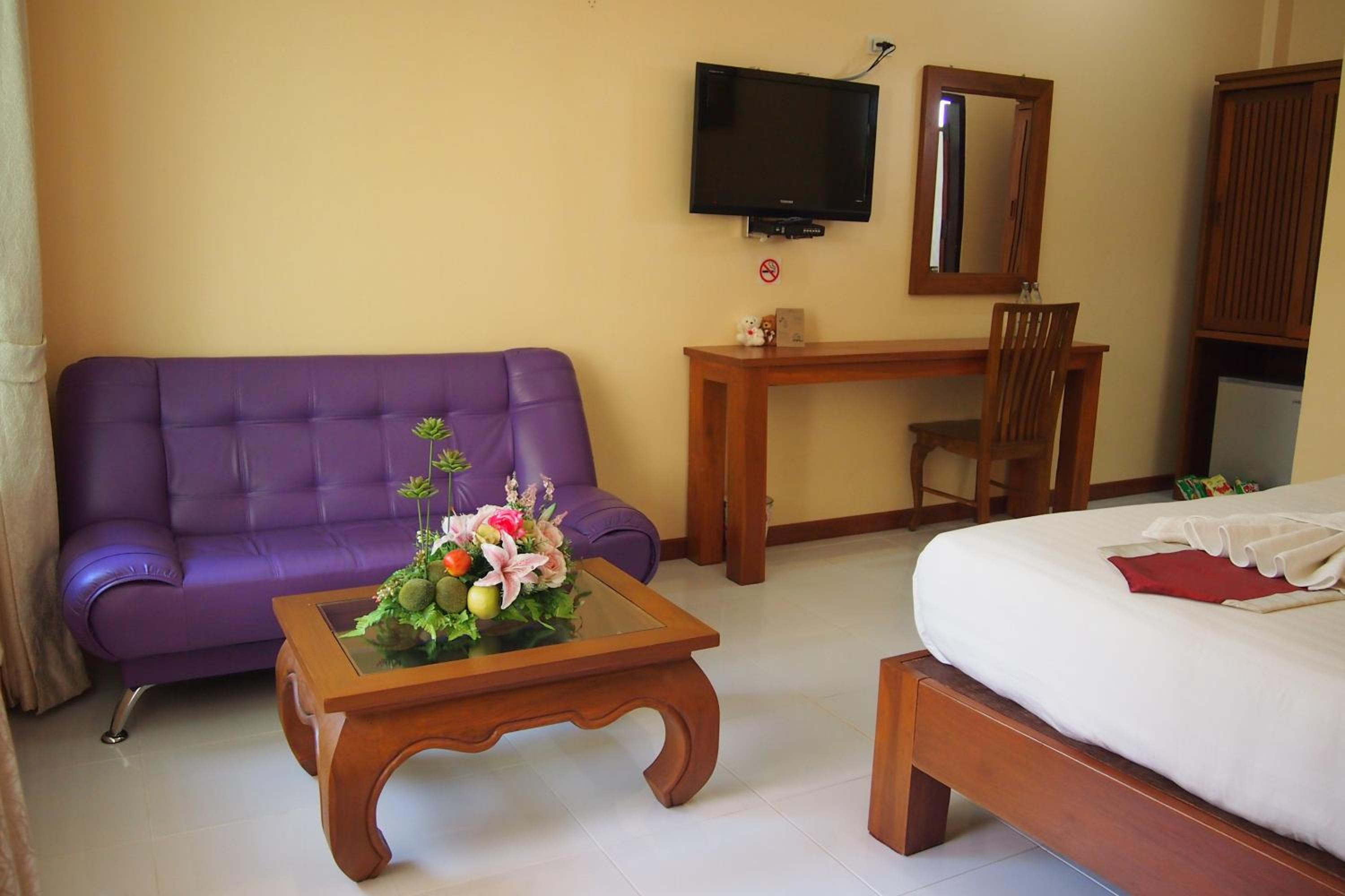 Ruen Narisara Resort 26/75