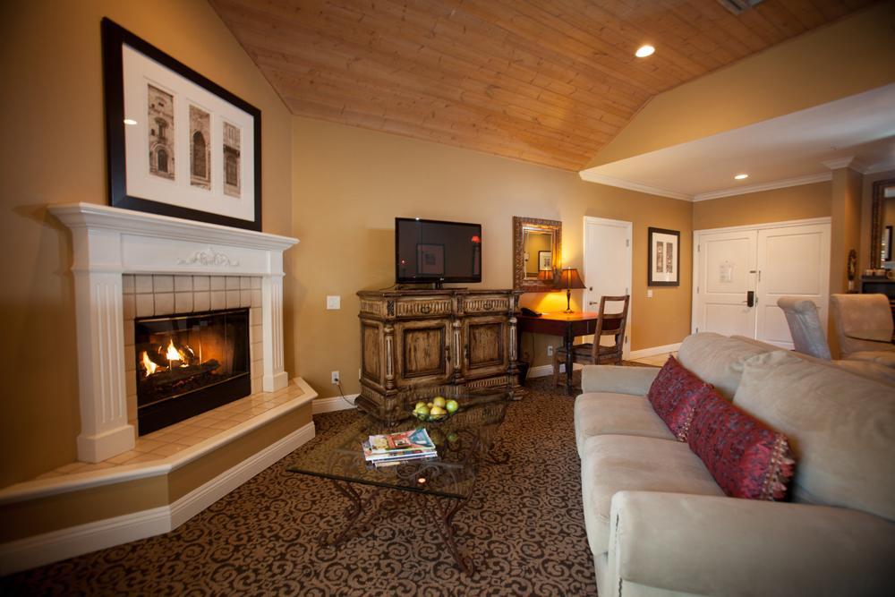 THE WESTLAKE VILLAGE INN 19/36