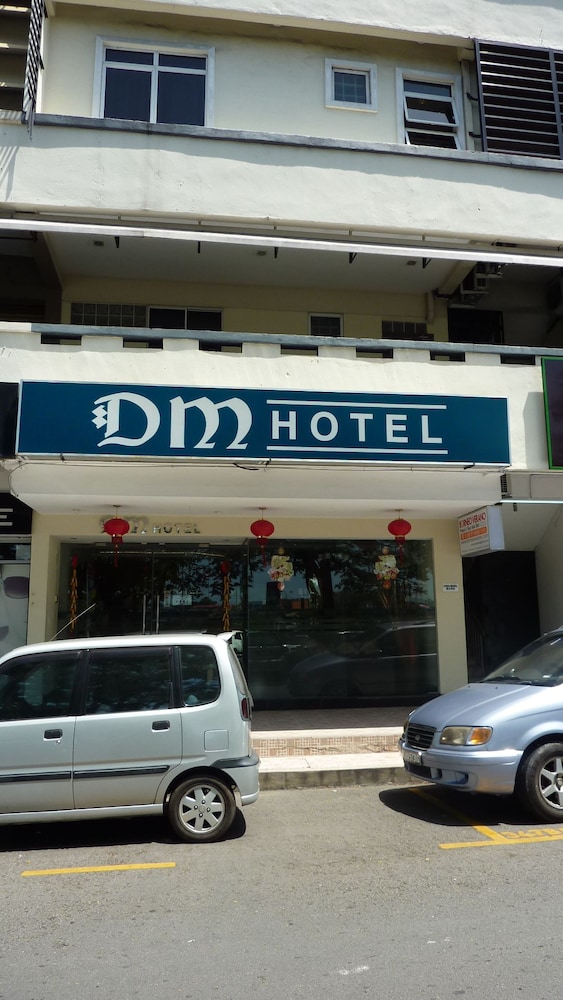 Dm Hotel 23/25