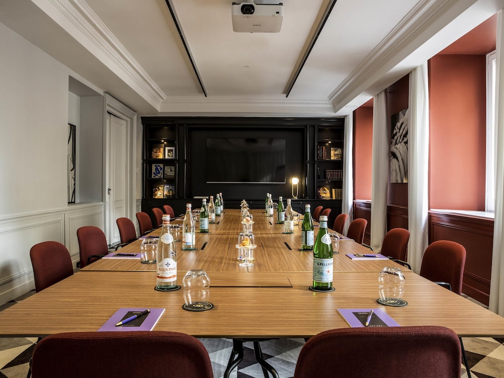 Sofitel Rome Villa Borghese Hotel 70/79