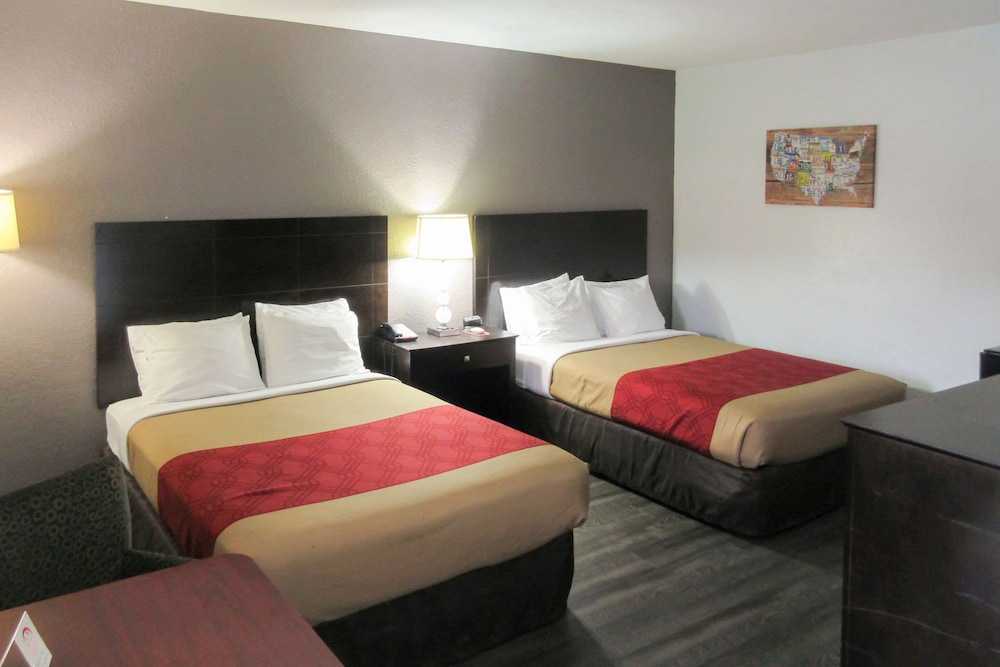 Fort Lauderdale Gardens Inn & Suites 9/14