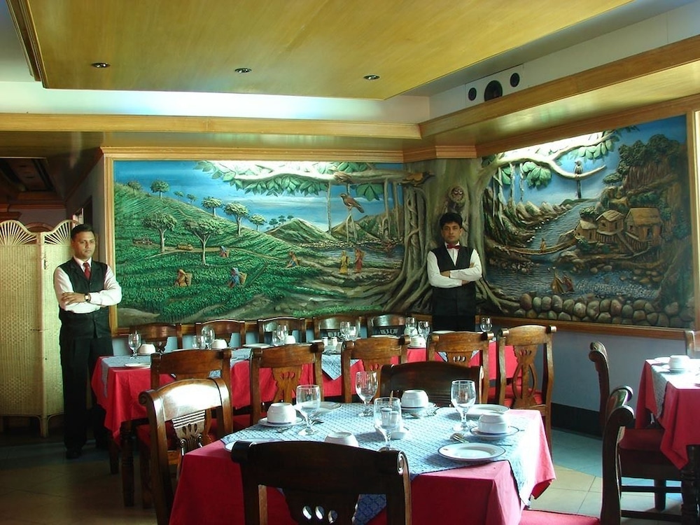 Grand Prince Hotel 32/49
