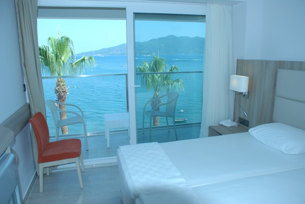 Begonville Beach Hotel - Adult Only 14/49