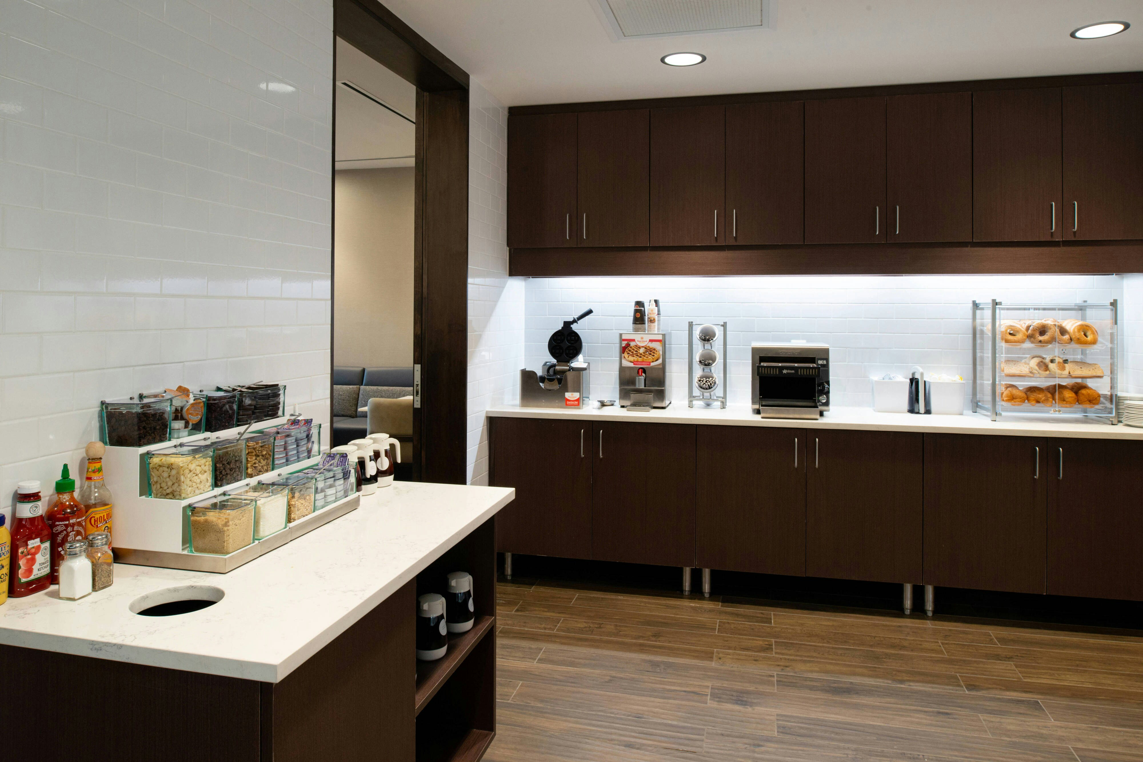 Residence Inn by Marriott St. Louis Chesterfield 10/16