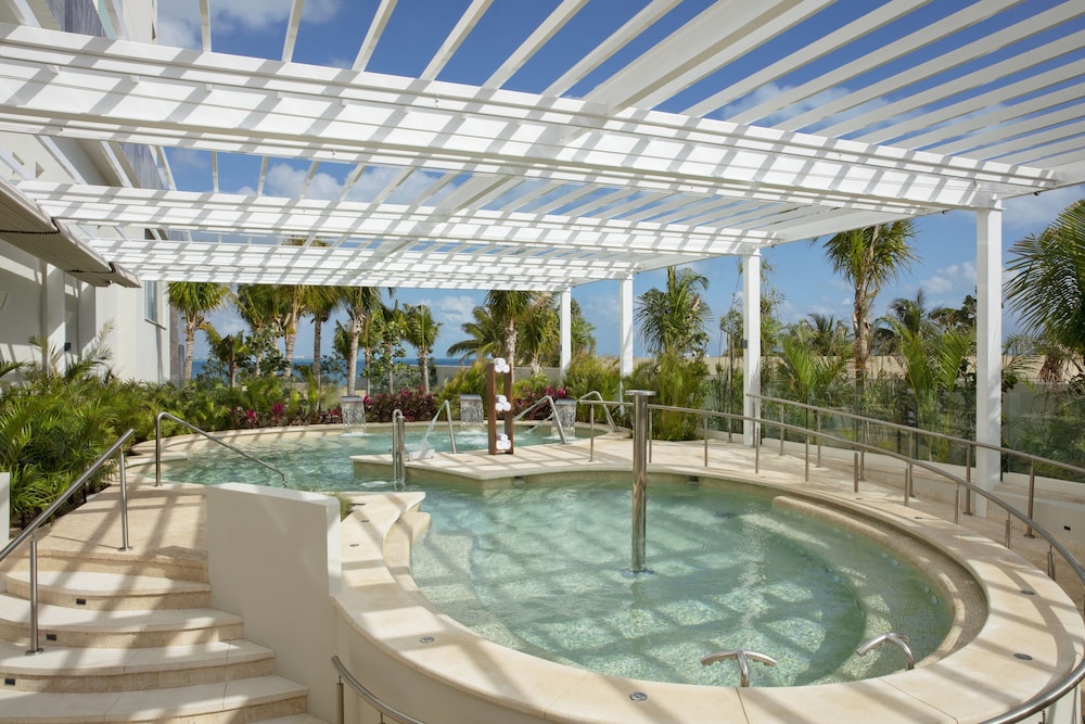 BREATHLESS CANCUN SOUL RESORT AND SPA 24/50