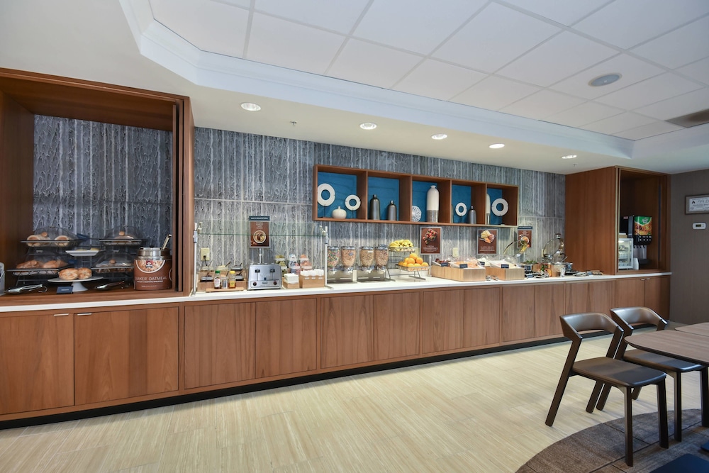 SpringHill Suites by Marriott Charlotte Concord Mills Spdwy 28/36