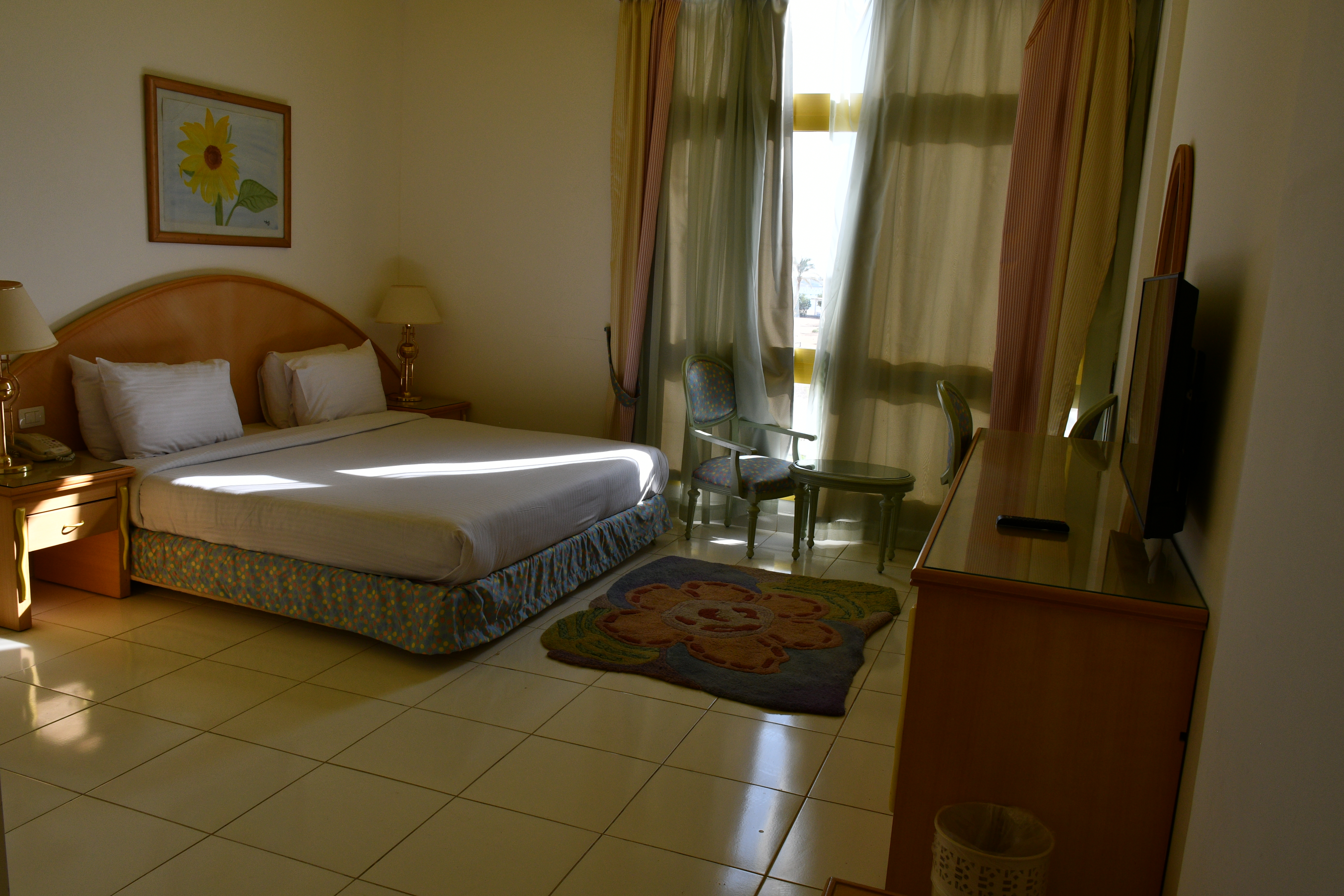 2 Bedrooms, Pool, Family, Side Sea View