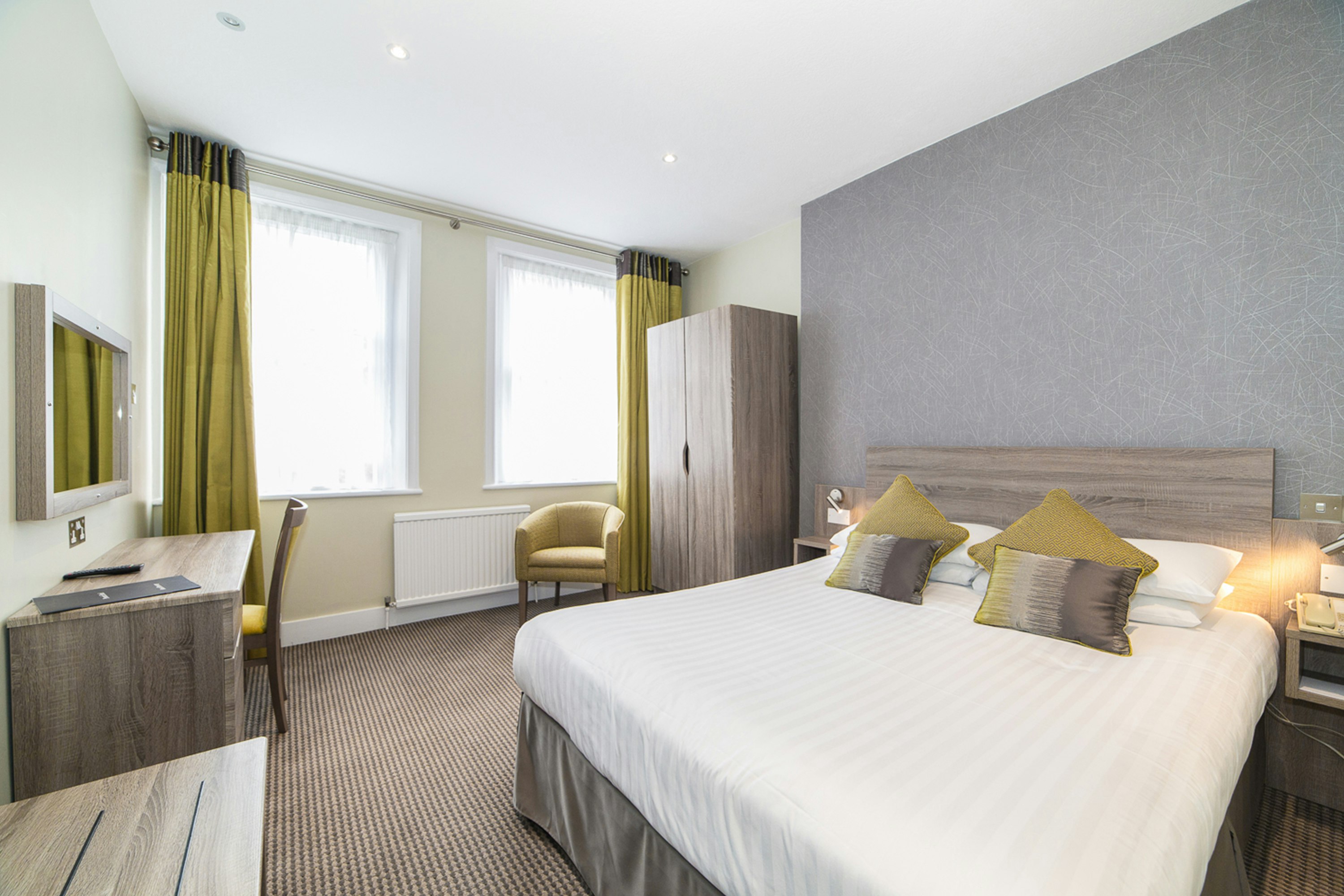 غرفة مزدوجة تنفيذية، Phoenix Hotel 3/4