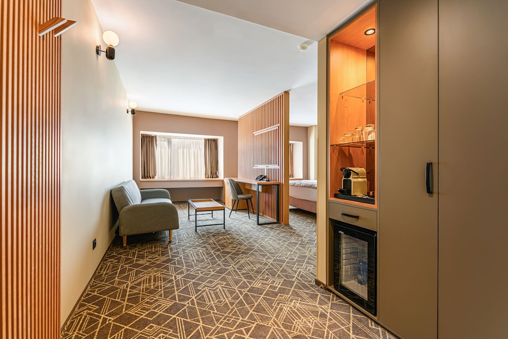Hotel Central Pascani 28/60