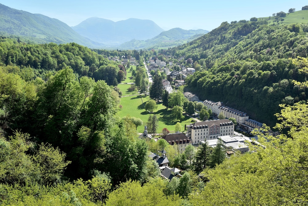 Relais Du Silence Le Grand Hotel D Uriage 30/36