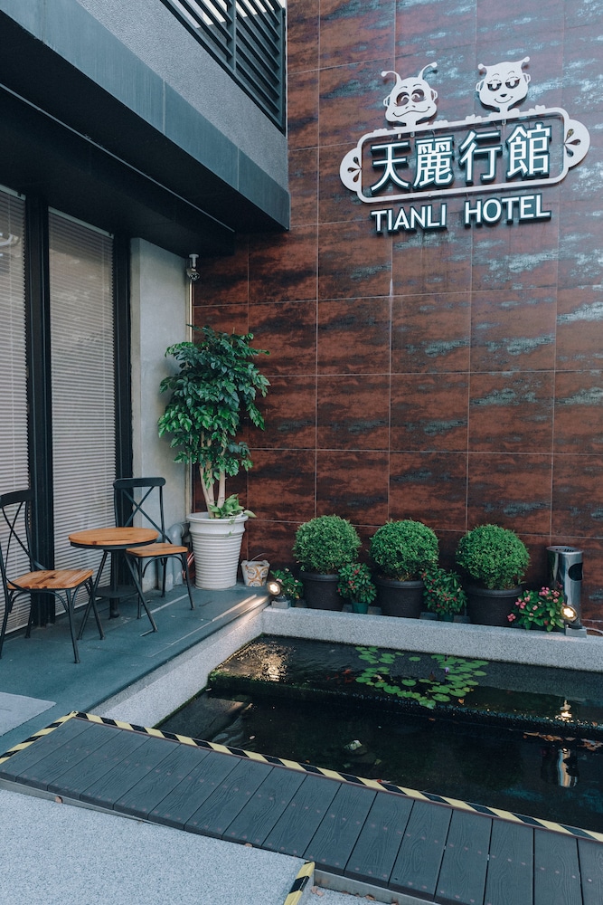 Tianli Hotel 41/68