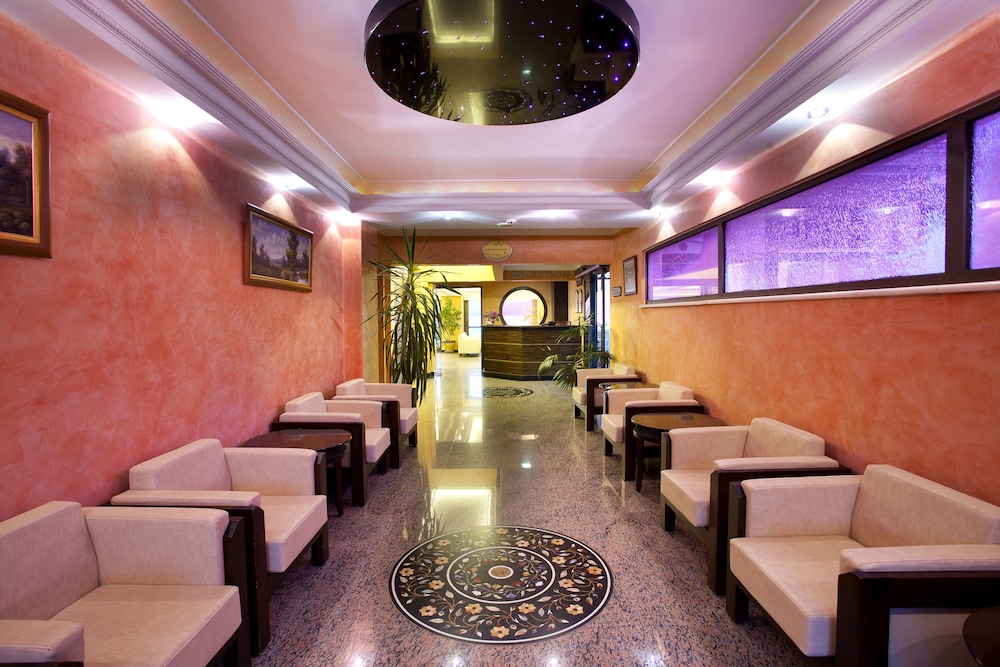 Orsmaris Boutique Hotel 30/50
