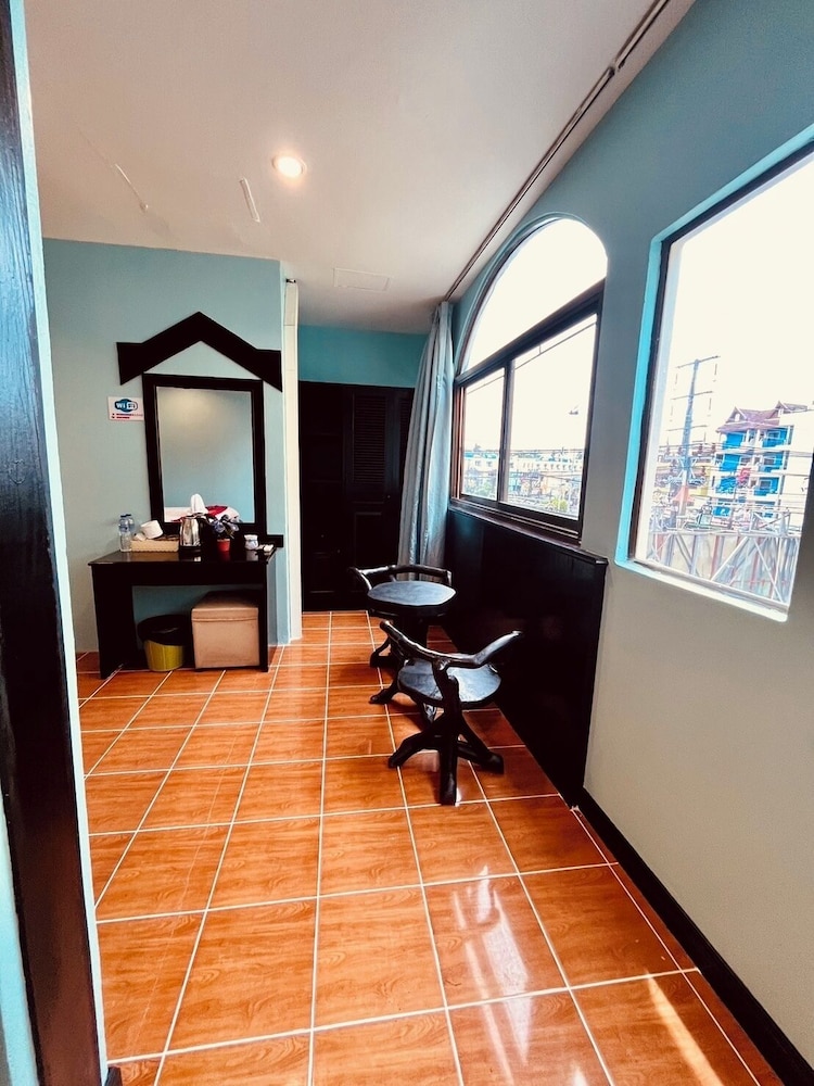 Centre Point Patong 62/75
