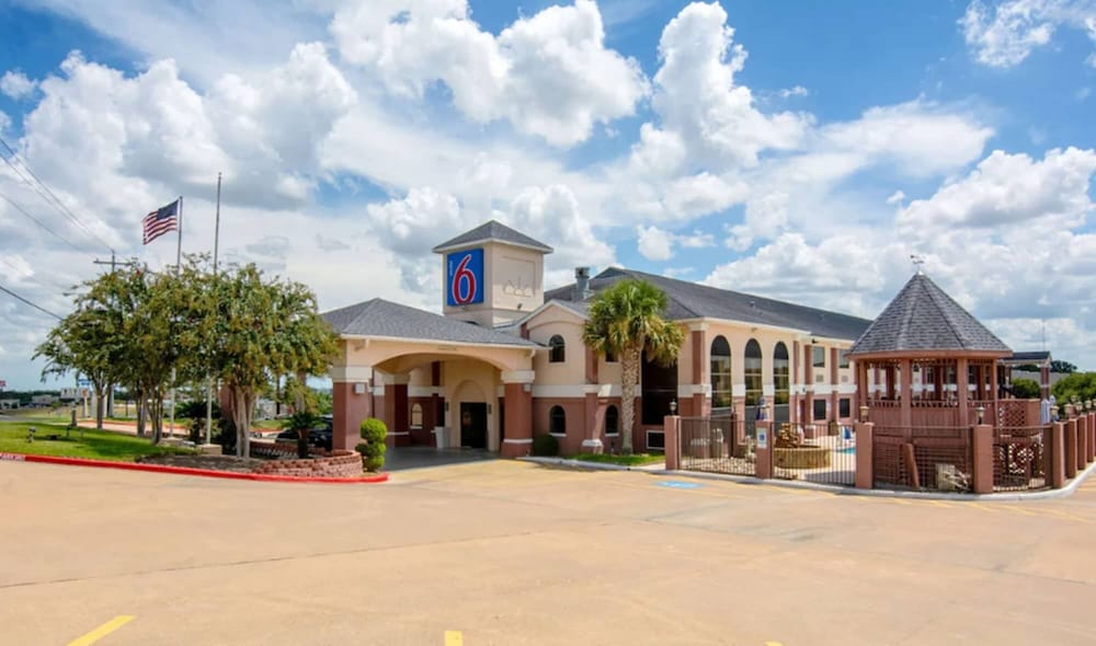 Motel6 Brenham, TX 6/67