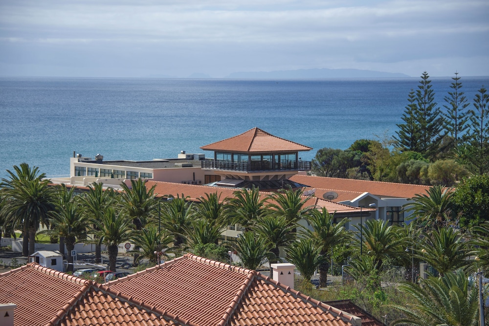 Torre Praia Hotel 50/51