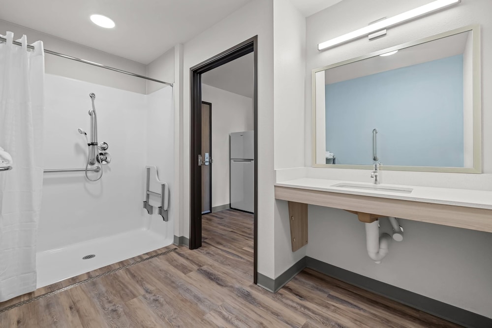 WoodSpring Suites Manteca - Stockon South 62/63