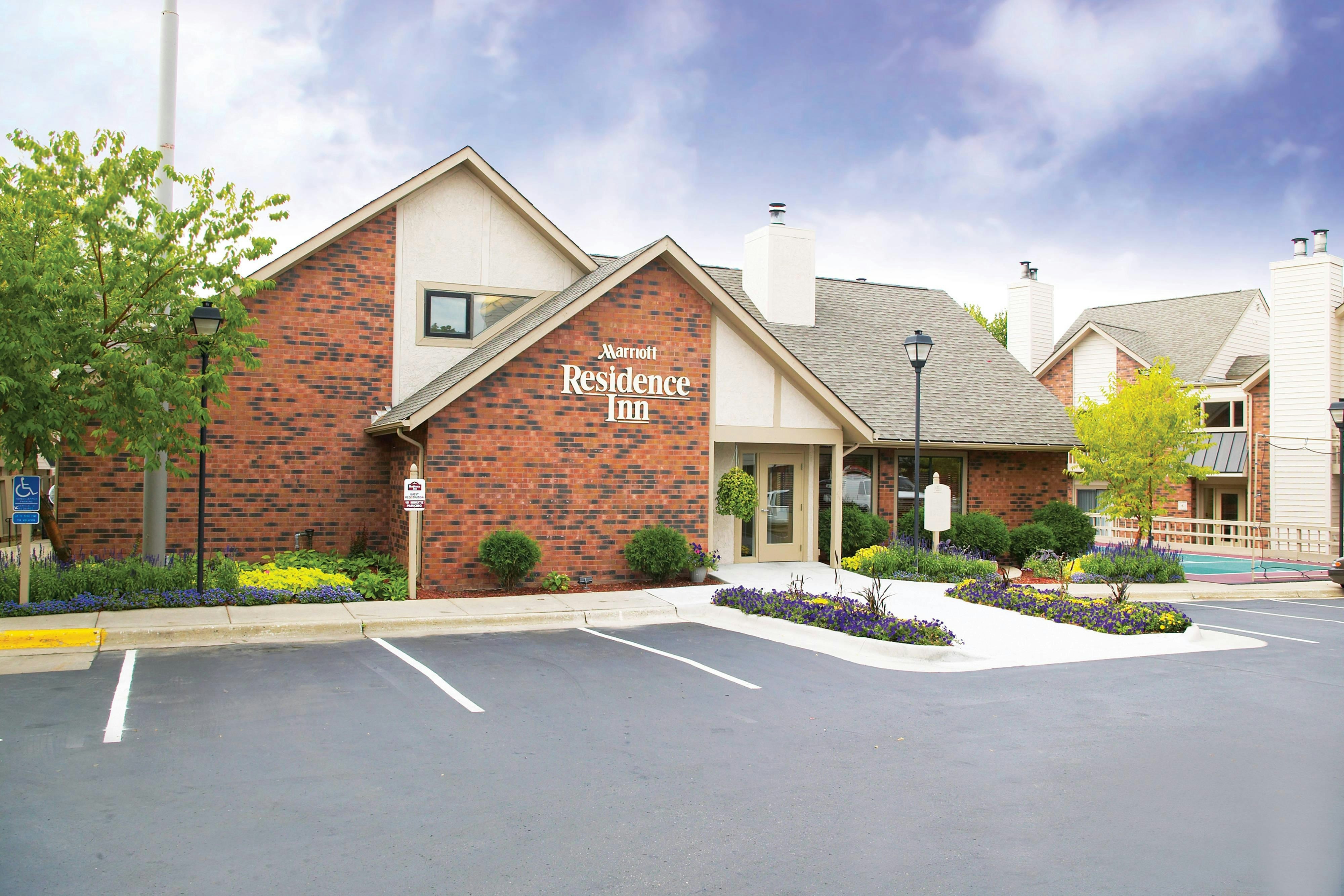Residence Inn Minneapolis Eden Prairie 32/32