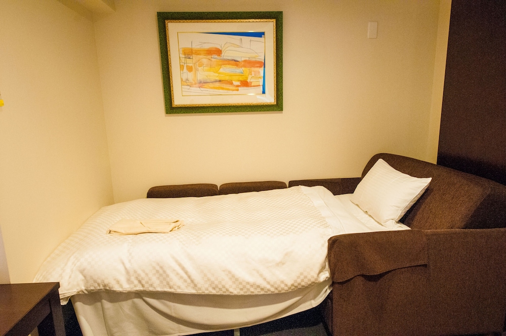 Hotel Palm Royal Naha Kokusai Street 21/43