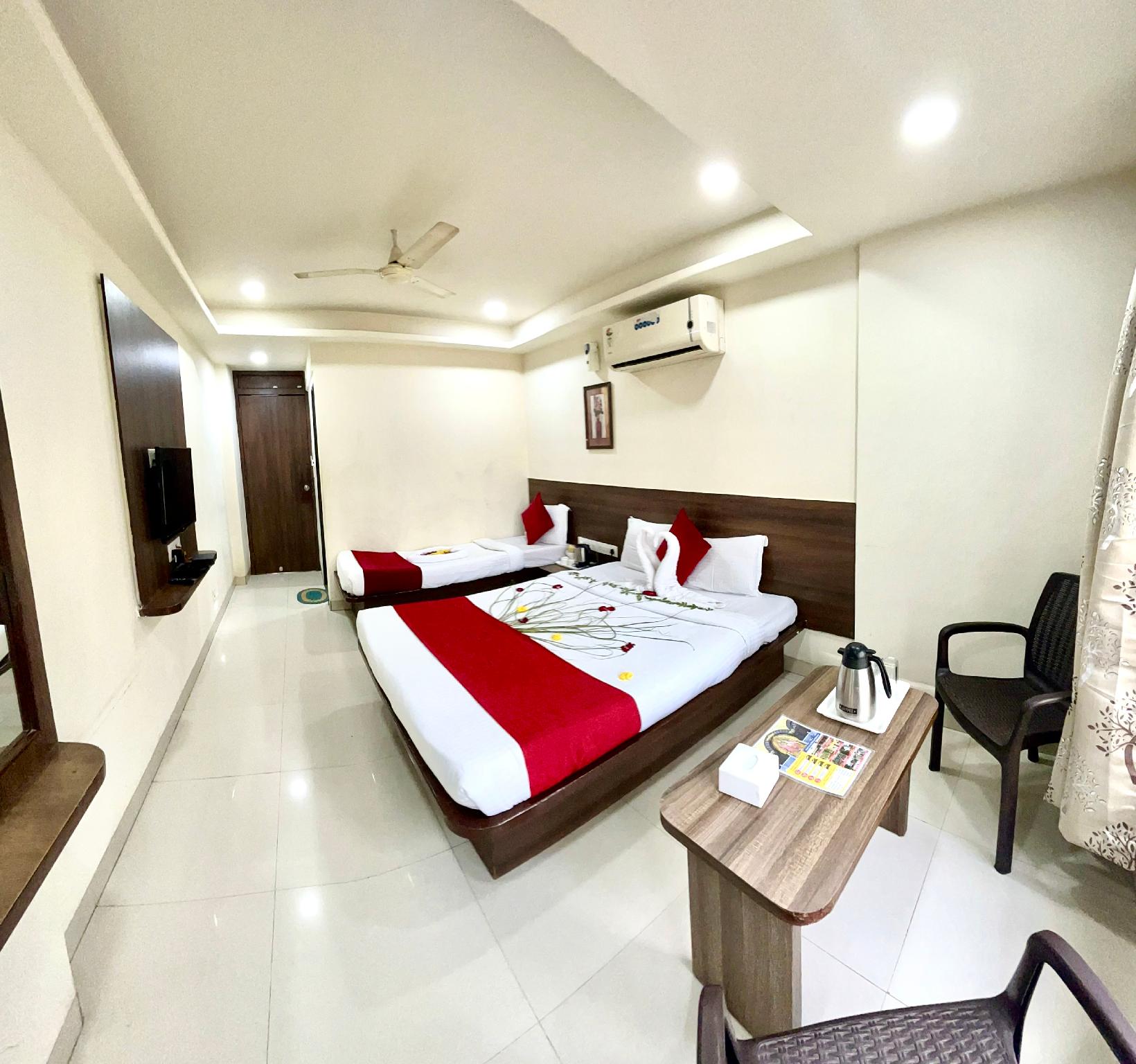 Hotel Sai Chhatra 7/26