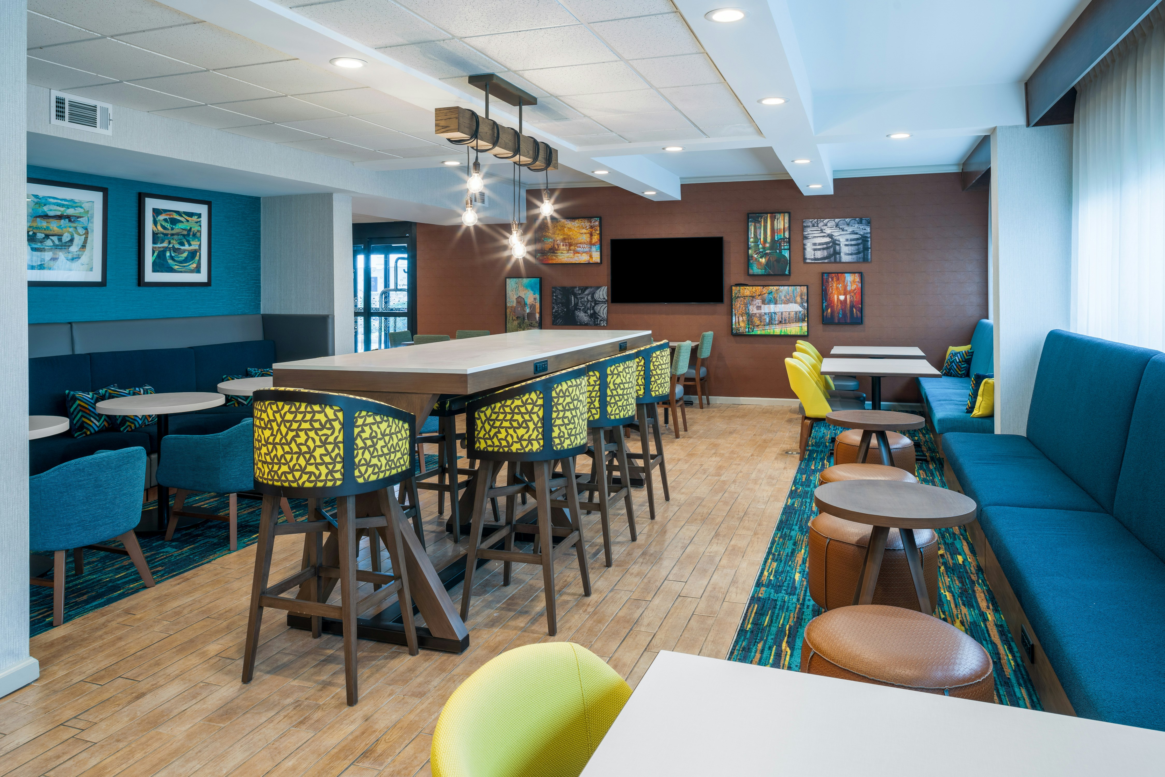 Spark by Hilton Bardstown 36/49