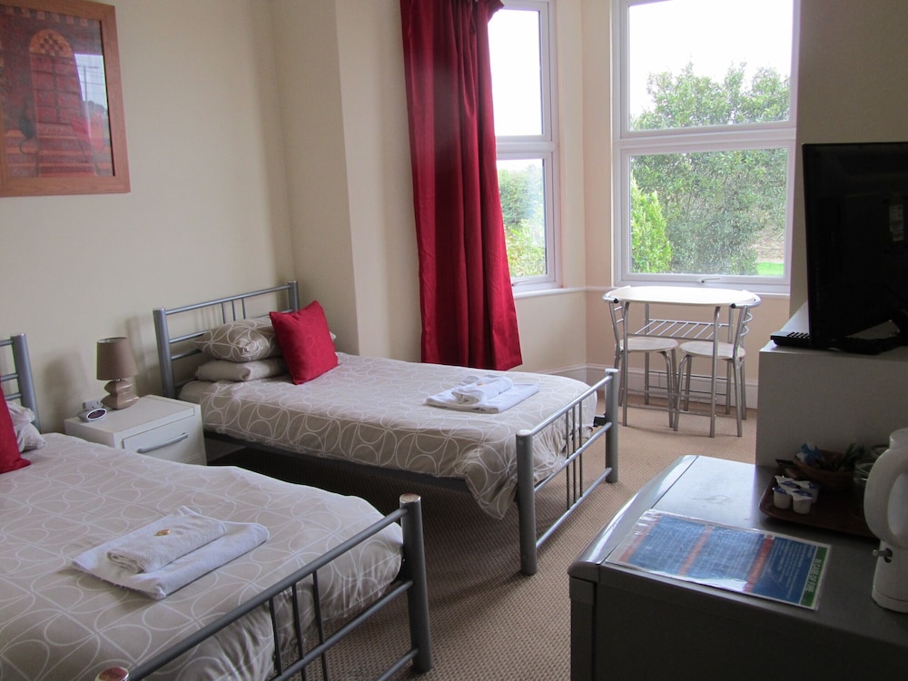 Donnington Guest House 12/40