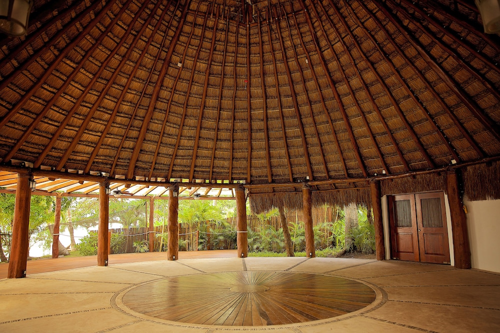 Rancho Encantado Hotel 24/50
