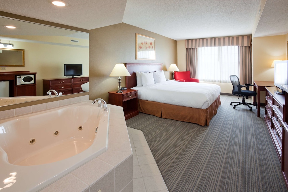 Country Inn Suites By Radisson Willmar Mn 13/39