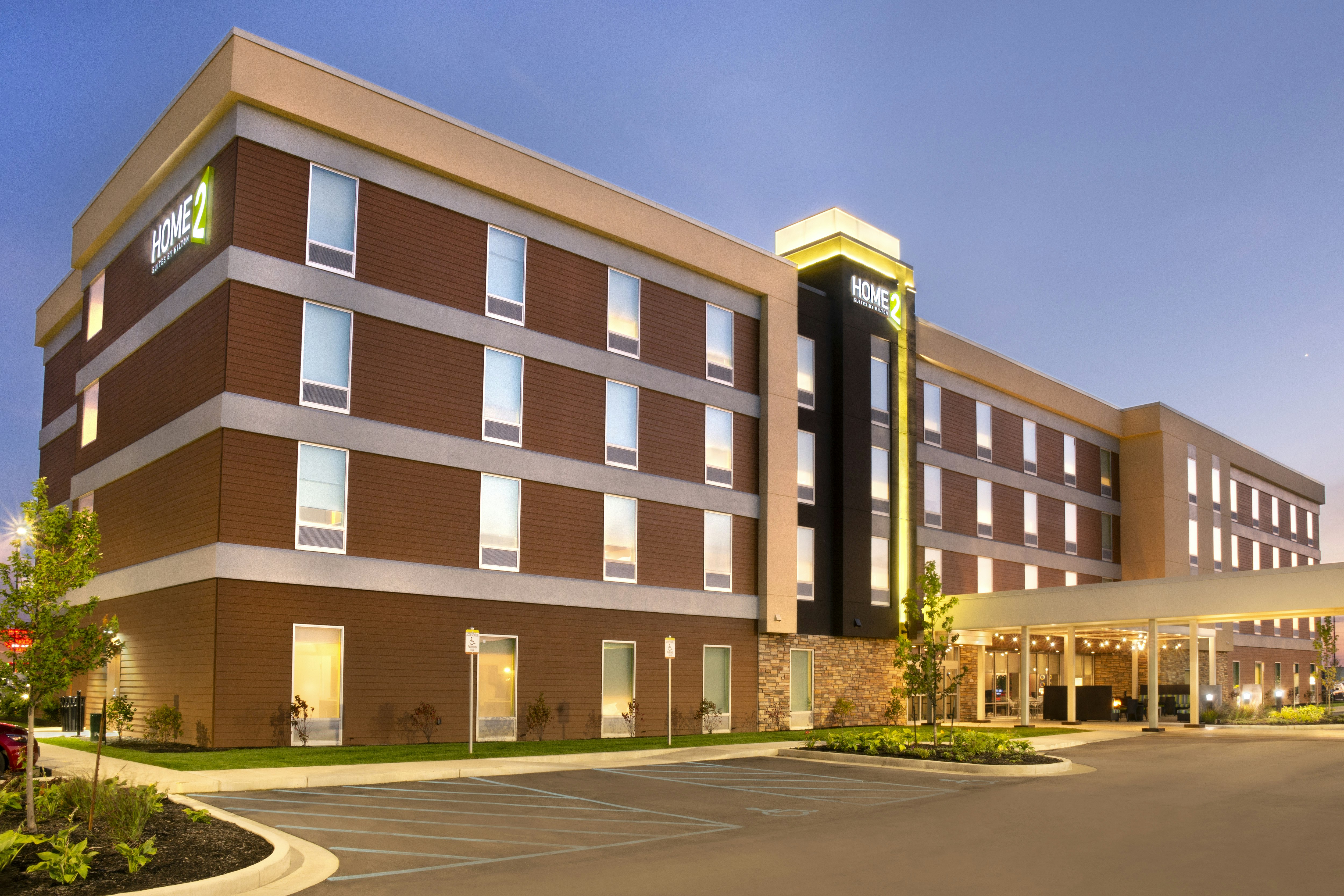 Home2 Suites by Hilton Indianapolis South Greenwood 2/19