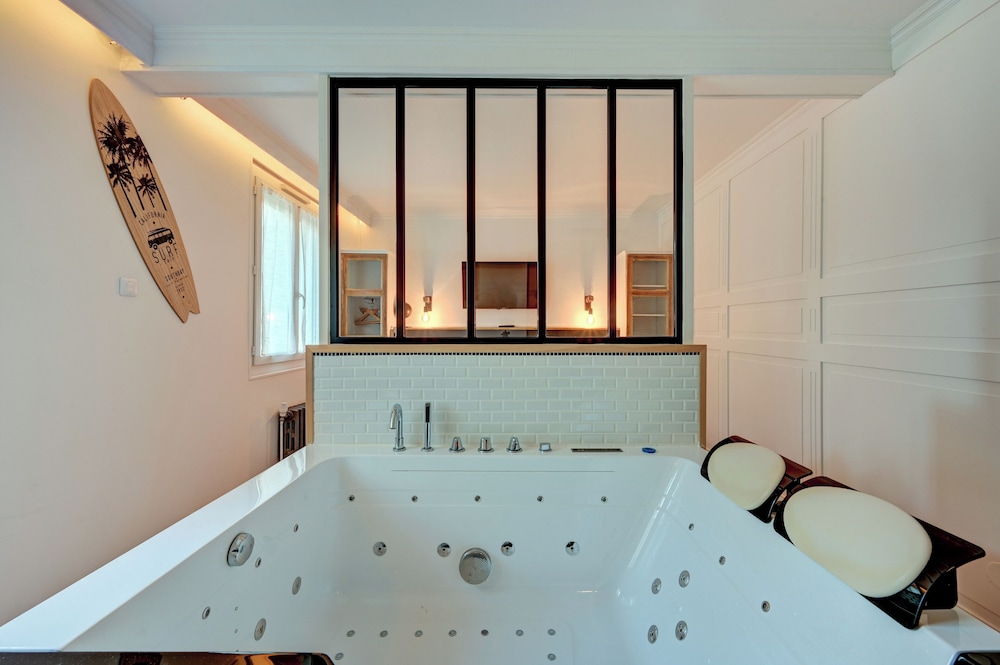 Hotel the Originals Martigues Clair 9/50