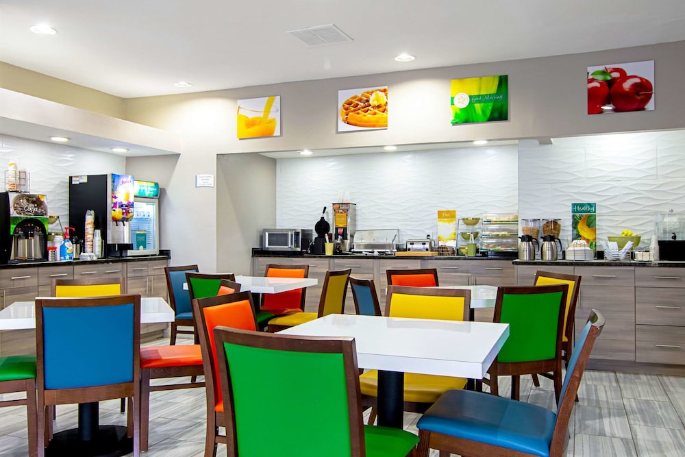restaurant-cafeteria