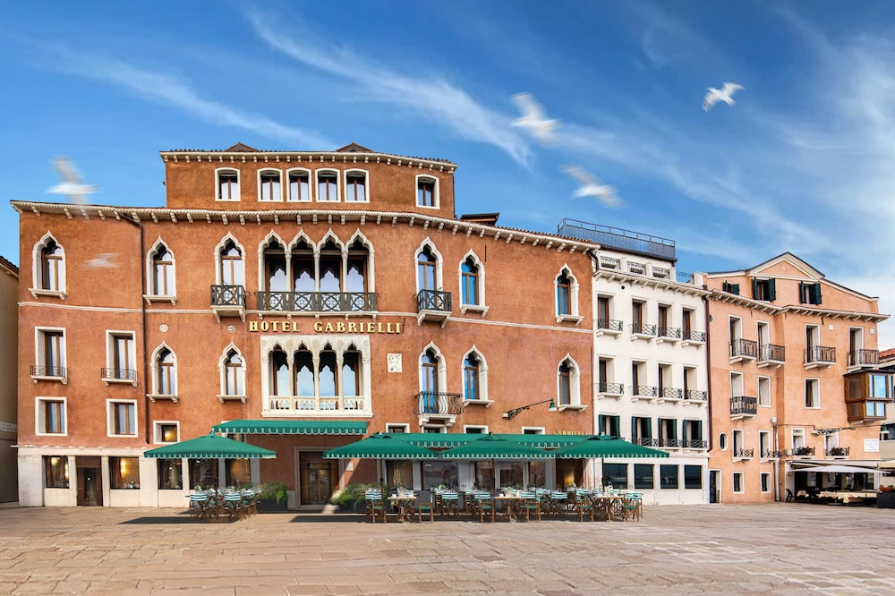Hotel Gabrielli – Starhotels Collezione 8/80