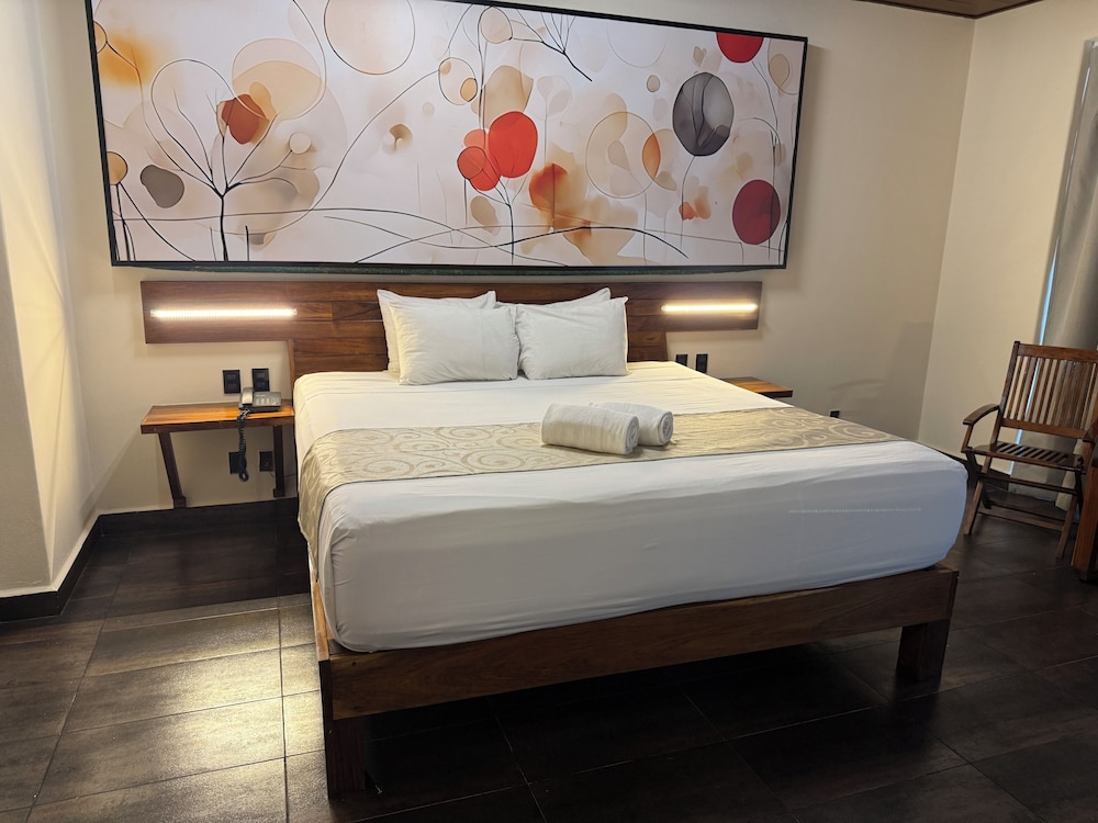 Reina Roja Hotel 18/57