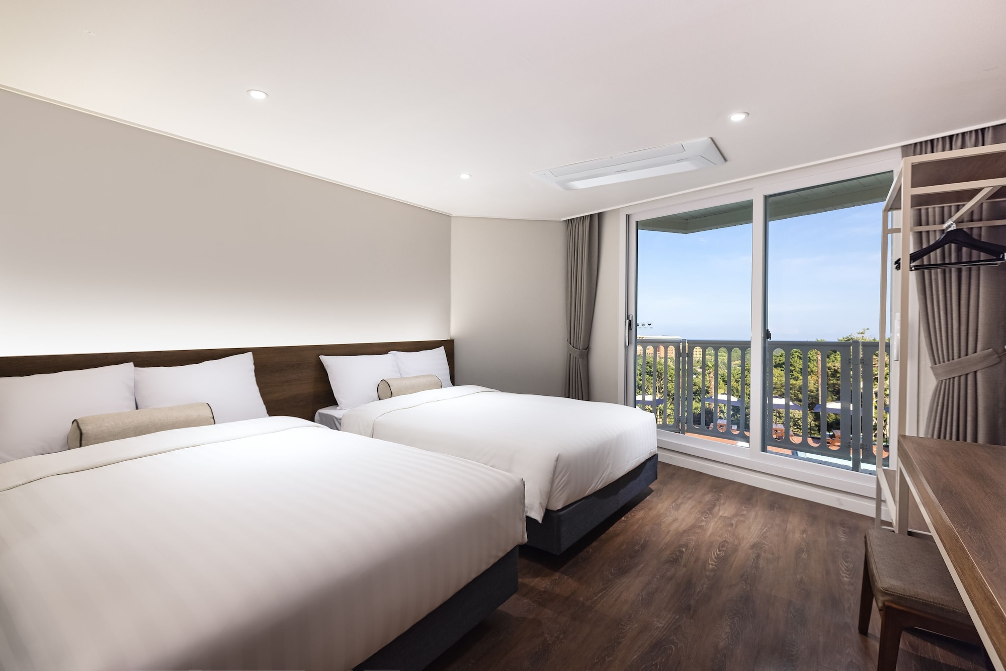 KENSINGTON, PREMIER, OCEAN VIEW, 25 PYEONG